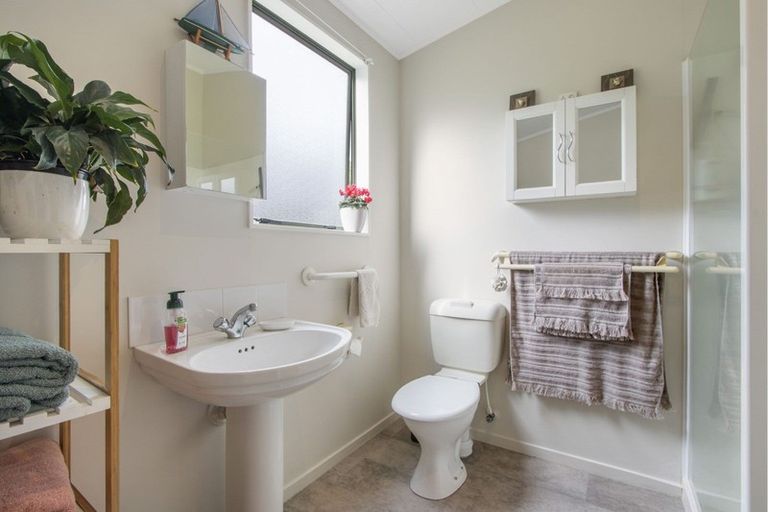 Photo of property in 335 Kauri Point Road, Tahawai, Katikati, 3170