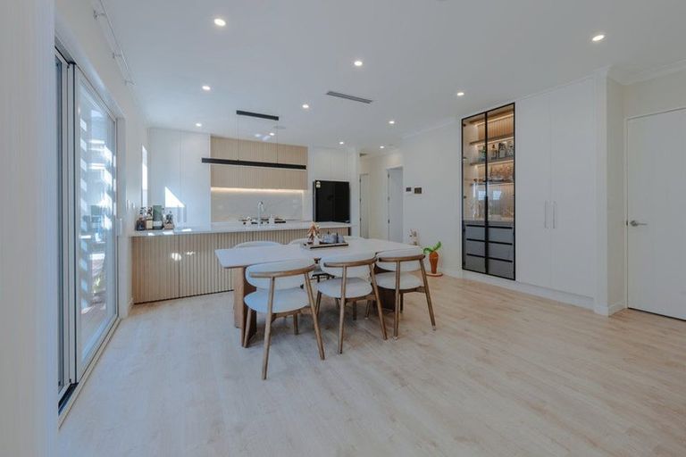 Photo of property in 34 Tipu Crescent, Wainui, 0932
