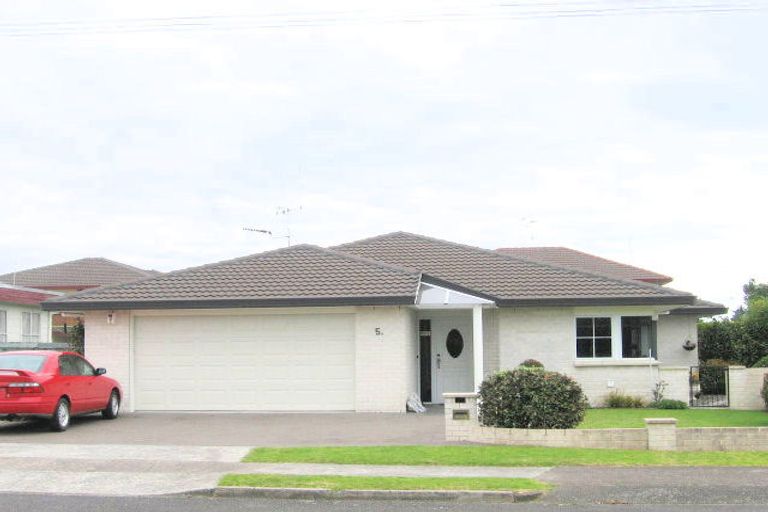 Photo of property in 2/5 Mcdowell Street, Mount Maunganui, 3116