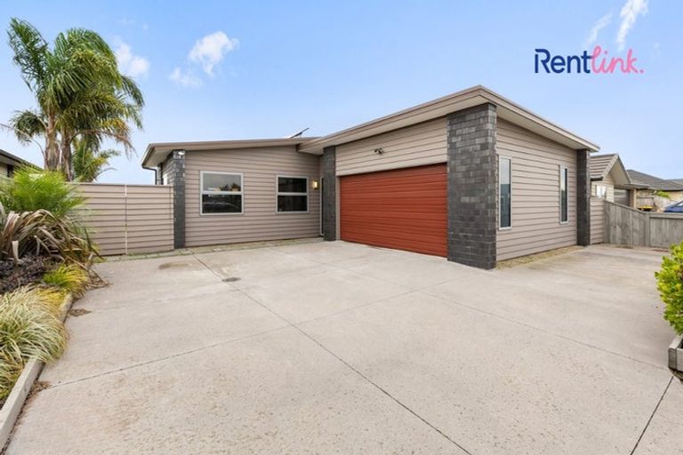 Photo of property in 23 Kohekohe Road, Papamoa Beach, Papamoa, 3118