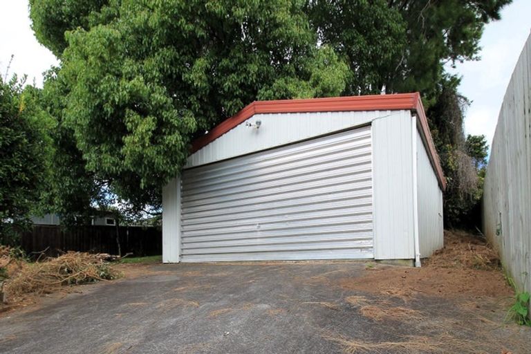 Photo of property in 35 Trevor Hosken Drive, Wiri, Auckland, 2104