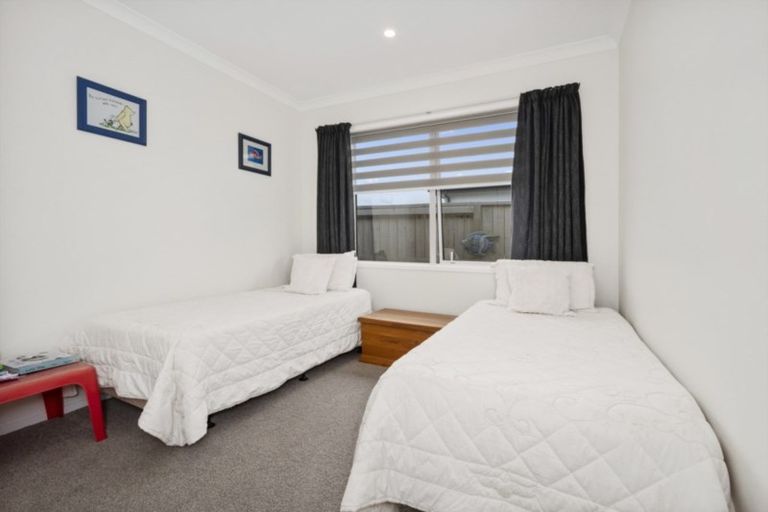 Photo of property in 77 Sandhurst Drive, Papamoa Beach, Papamoa, 3118