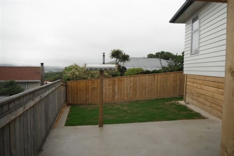 Photo of property in 14a Hiwi Crescent, Titahi Bay, Porirua, 5022