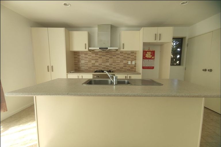 Photo of property in Albany Gardens, 35 Masons Road, Oteha, Auckland, 0632