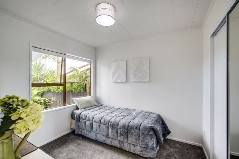 Photo of property in 27 York Avenue, Tamatea, Napier, 4112