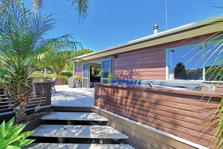 Photo of property in 55 Herbert Drive, Whangamata, 3620