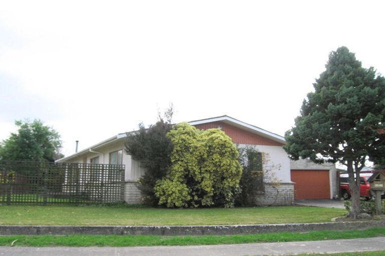 Photo of property in 44 Robinson Crescent, Tamatea, Napier, 4112