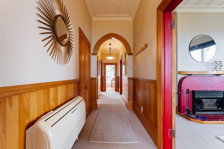 Photo of property in 24 Carnarvon Street, Belleknowes, Dunedin, 9011