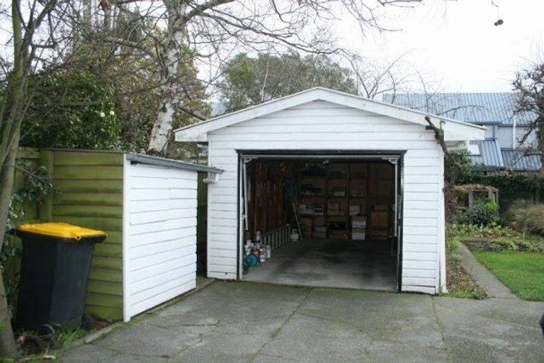 Photo of property in 239 Ilam Road, Ilam, Christchurch, 8041