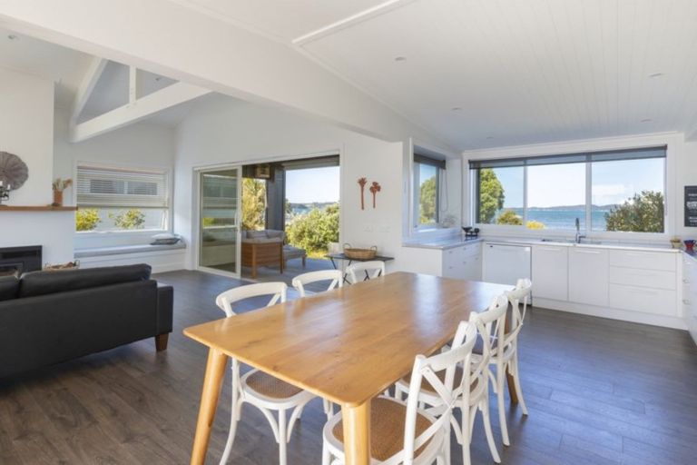 Photo of property in 26 Schooner Avenue, Snells Beach, 0920