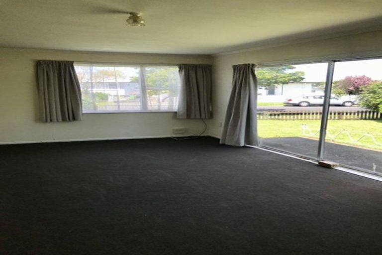 Photo of property in 12 Rosalind Street, Deanwell, Hamilton, 3206