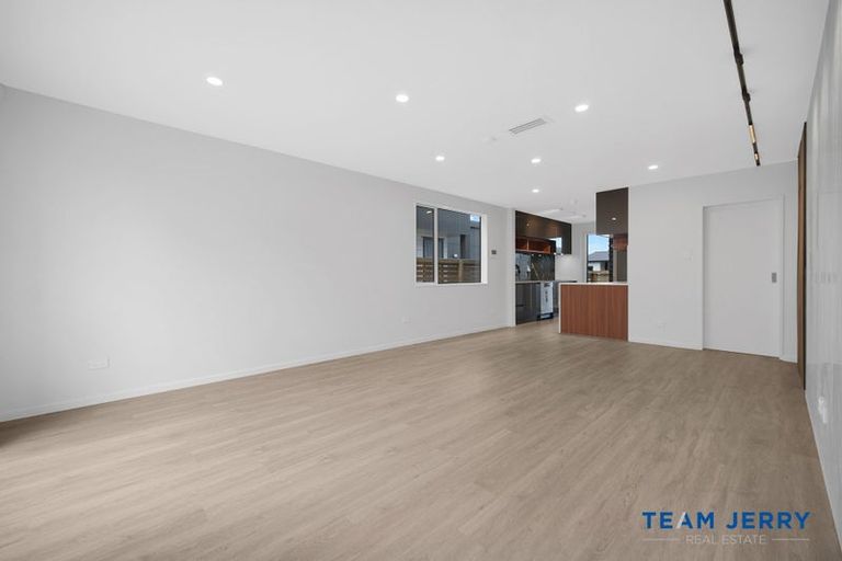Photo of property in 48 Hoia Street, Papakura, 2110