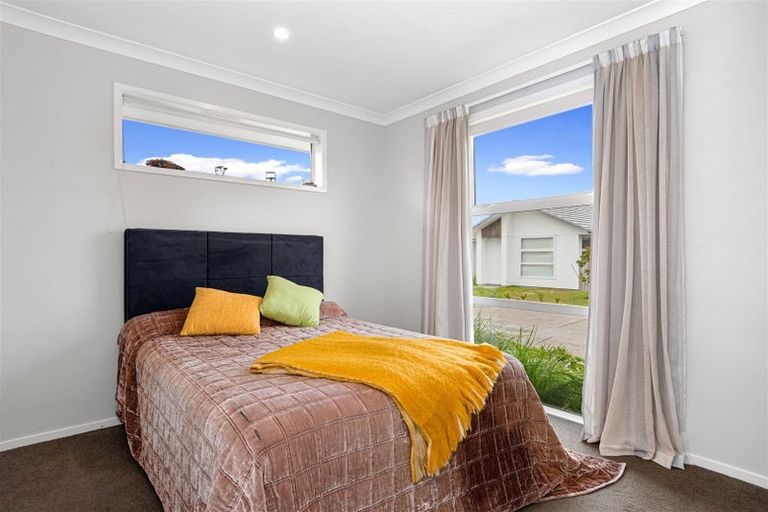 Photo of property in 10 Lion Place, Papamoa, 3118