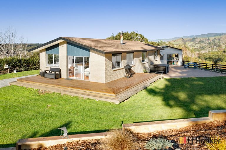 Photo of property in 787 State Highway 2, Tanners Point, Katikati, 3170