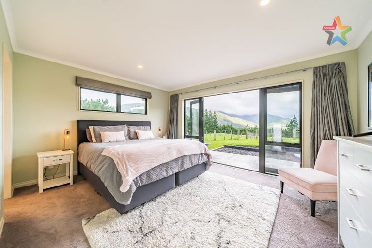 Photo of property in 32c Kaitoke Loop, Kaitoke, Upper Hutt, 5018