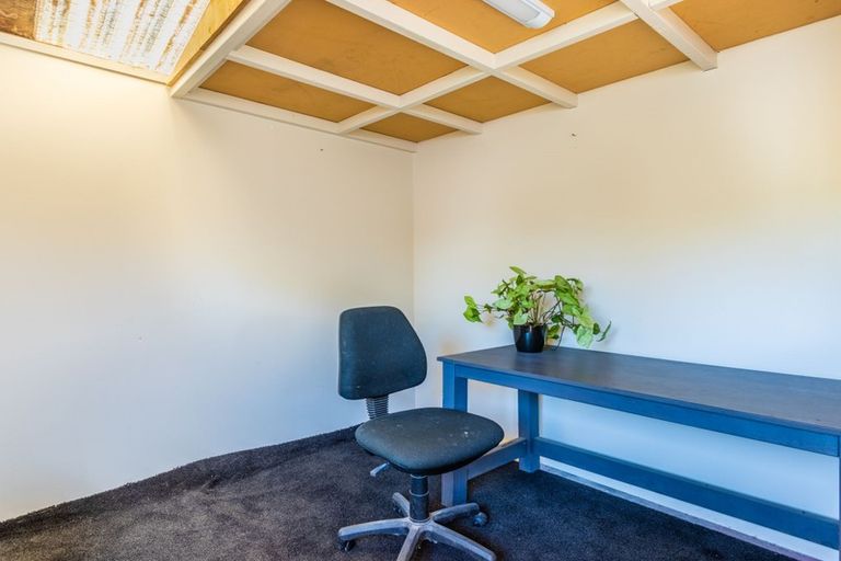 Photo of property in 10 Rodney Grove, Paraparaumu, 5032