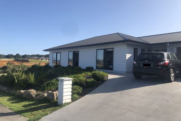 Photo of property in 1 Timara Avenue, Tikipunga, Whangarei, 0112