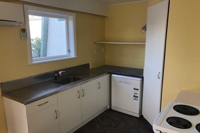 Photo of property in 2/253 Waterloo Road, Hutt Central, Lower Hutt, 5011