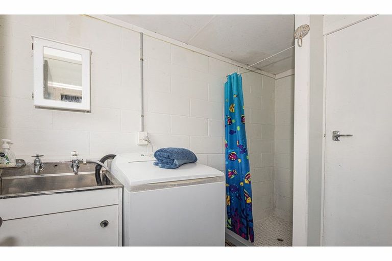 Photo of property in 13 Ocean Close, Te Kopuru, 0371