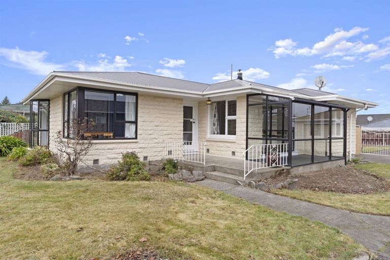 Photo of property in 9 Glenside Avenue, Ilam, Christchurch, 8041