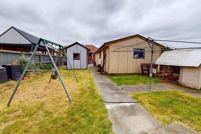 Photo of property in 70 Smith Street, Woolston, Christchurch, 8062