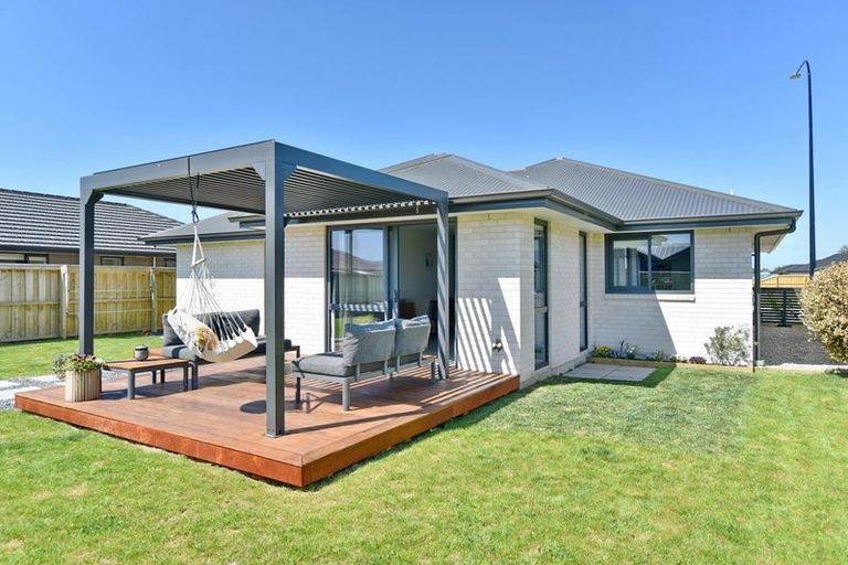 Photo of property in 48 Chambers Avenue, Woodend, 7691