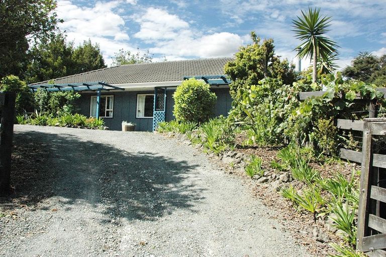 Photo of property in 35 O'neil Road, Kaukapakapa, 0873