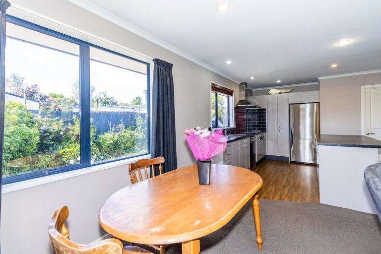 Photo of property in 27 South Terrace Road, Geraldine, 7930