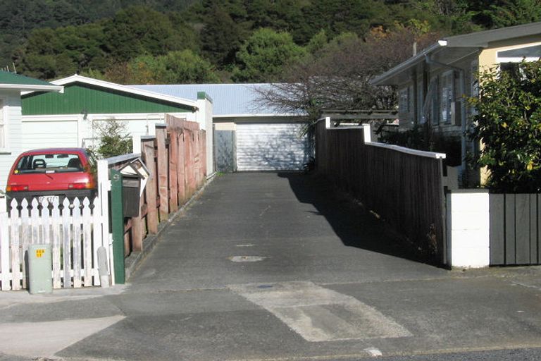 Photo of property in 9 Kawatiri Grove, Wainuiomata, Lower Hutt, 5014