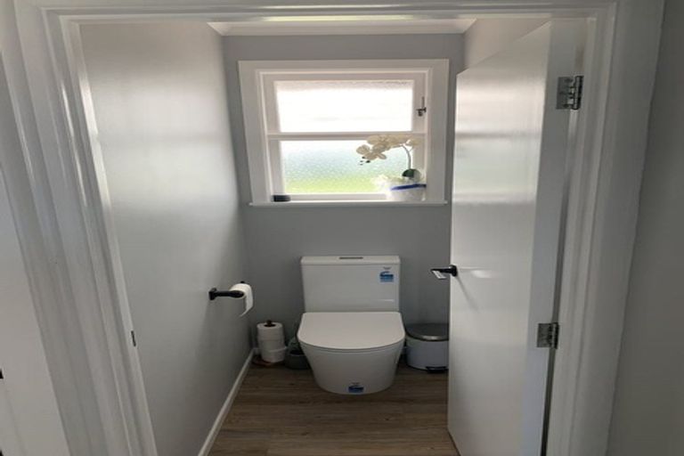 Photo of property in 79 Sutherland Crescent, Westbrook, Palmerston North, 4412