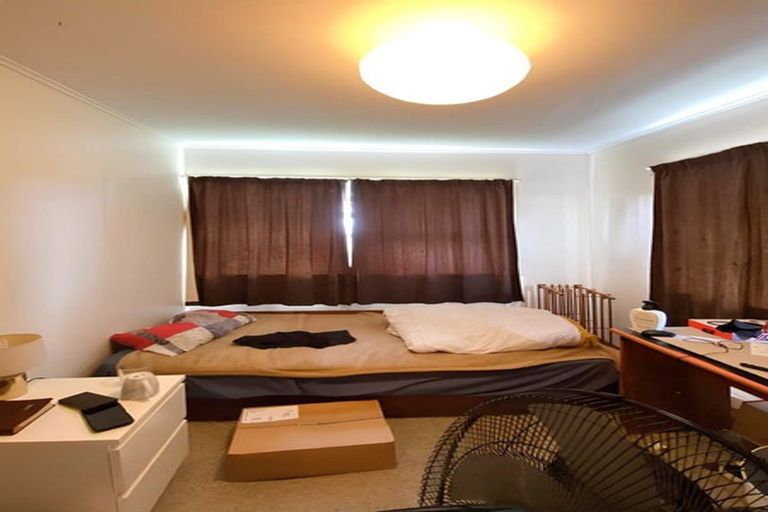 Photo of property in 82 Shoreham Street, Avondale, Auckland, 0600