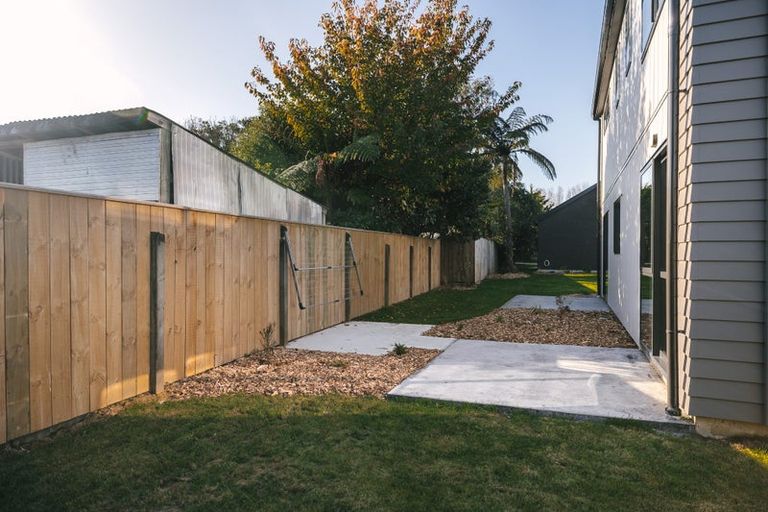 Photo of property in 5 Cypress Way, Levin, 5510