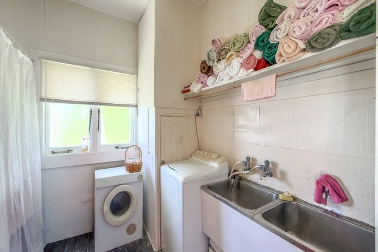 Photo of property in 626 Thames Coast Road, Waiomu, Thames, 3575