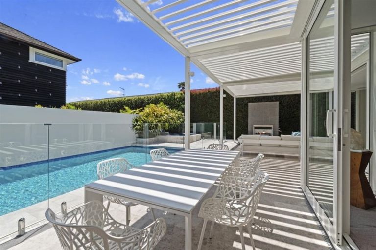 Photo of property in 25a Sanders Avenue, Takapuna, Auckland, 0622