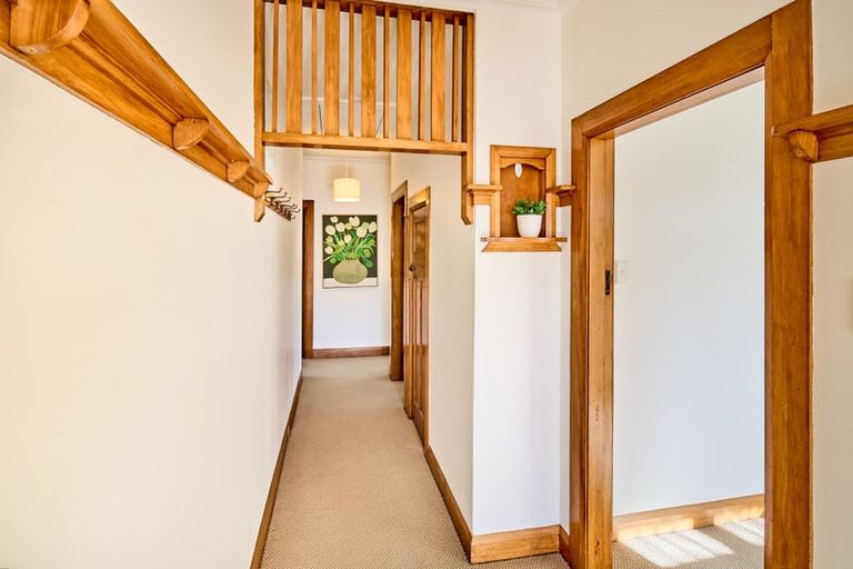 Photo of property in 13 Firth Terrace, Karori, Wellington, 6012