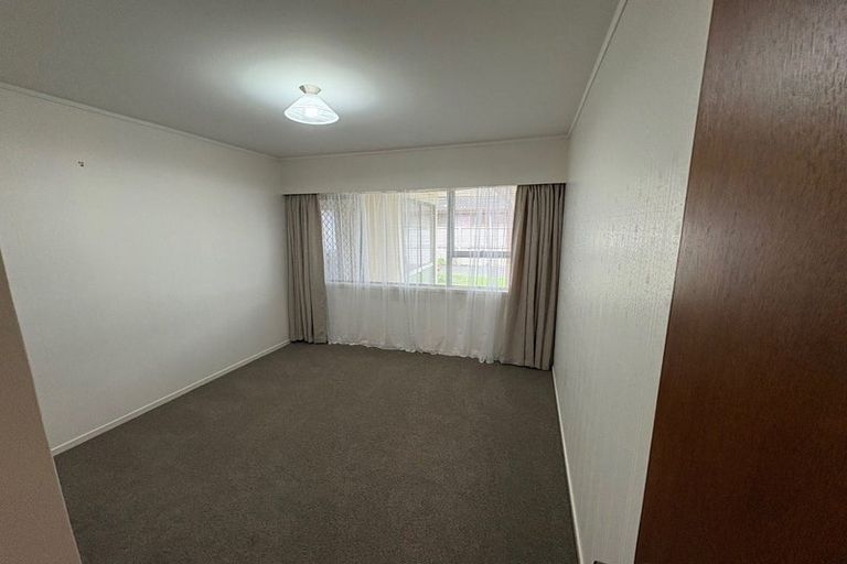 Photo of property in 1/16 Regent Street, Papatoetoe, Auckland, 2025