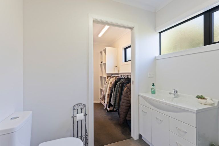 Photo of property in 14 Duncans Way, Otaki Beach, Otaki, 5512