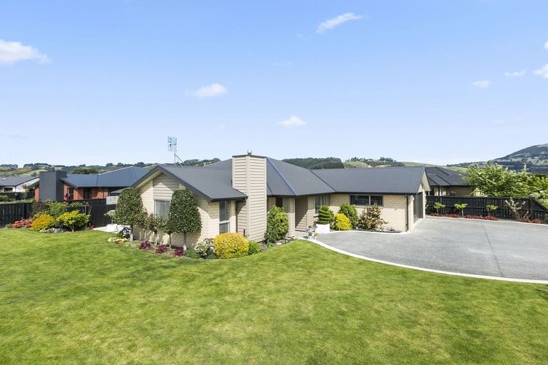 Photo of property in 48 Hagart-alexander Drive, Mosgiel, 9024