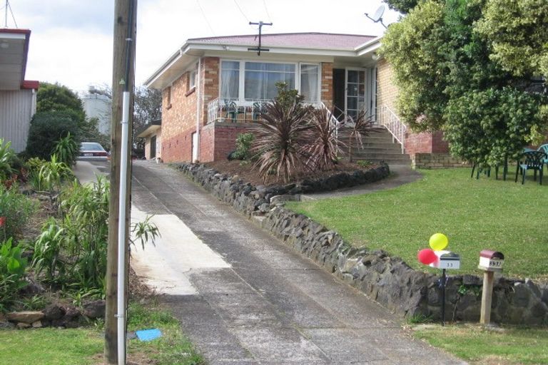 Photo of property in 33 Mccullough Avenue, Papatoetoe, Auckland, 2025