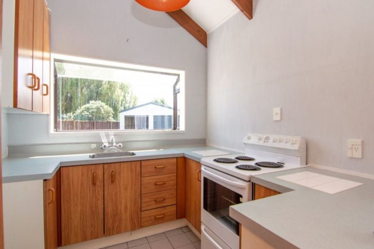 Photo of property in 14 Tawa Street, Tokomaru, Palmerston North, 4474