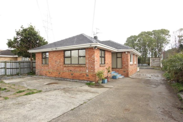 Photo of property in 32 Harwood Crescent, Otara, Auckland, 2023