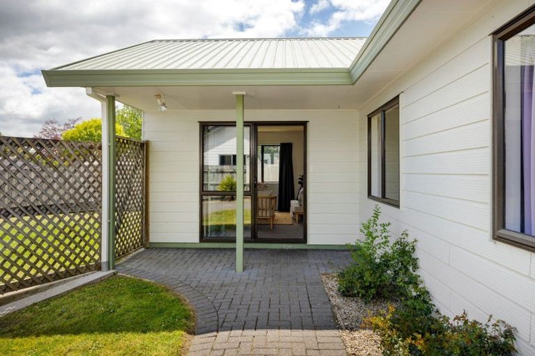 Photo of property in 10 Burns Street, Leamington, Cambridge, 3432