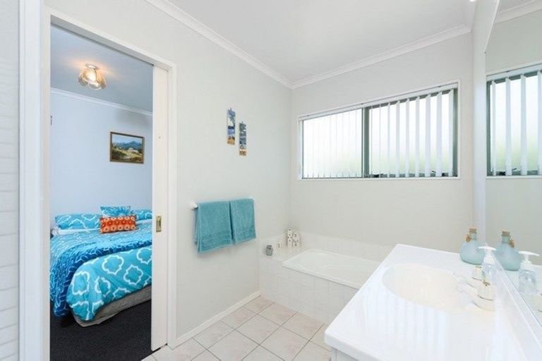 Photo of property in 40 Fairview Place, Te Puke, 3119