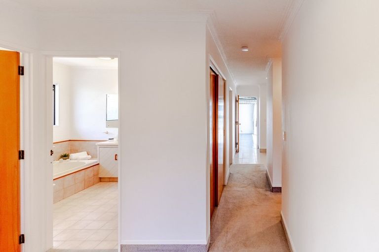 Photo of property in 87a Meeanee Road, Taradale, Napier, 4112