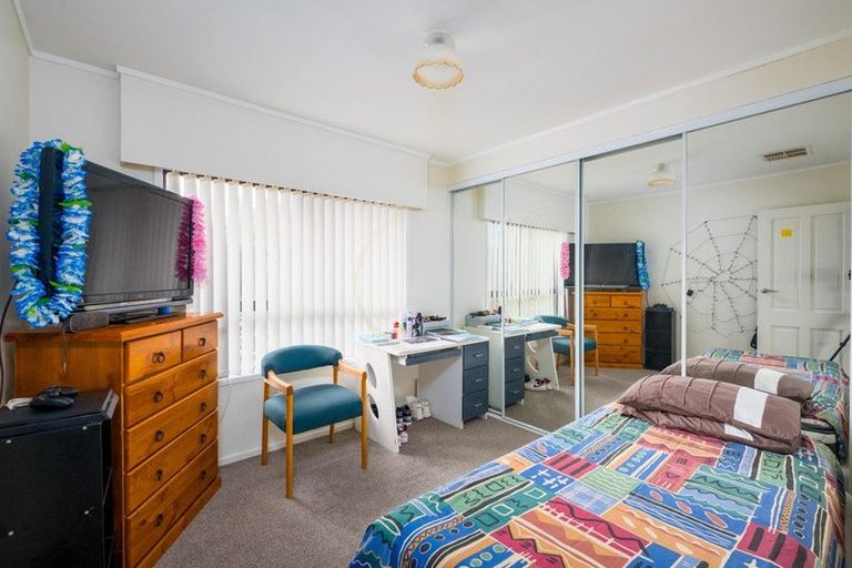 Photo of property in 3 Zenith Place, Conifer Grove, Takanini, 2112