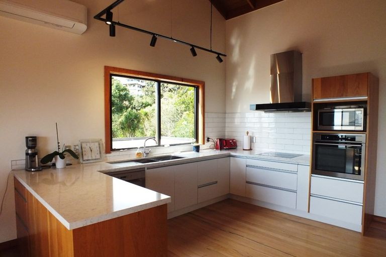 Photo of property in 35 Whale Cove, Stanmore Bay, Whangaparaoa, 0932