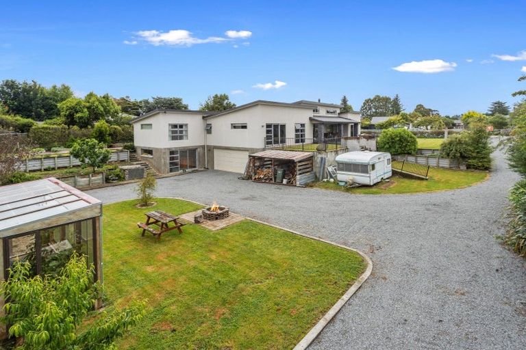 Photo of property in 184 High Street, Oxford, 7430