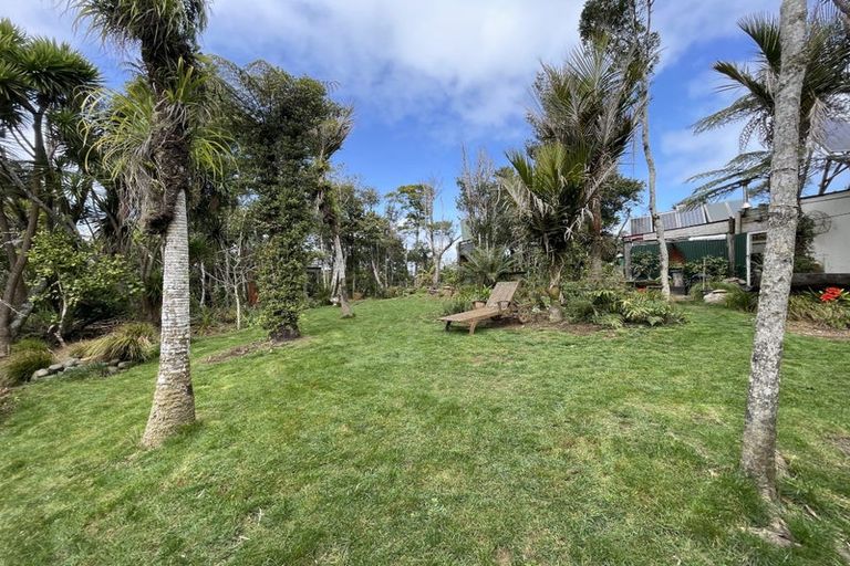 Photo of property in 115-117 Anawhata Road, Anawhata, Auckland, 0772