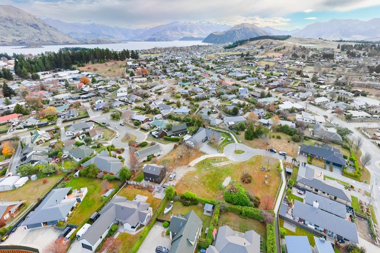 Photo of property in 7 Greenwood Lane, Wanaka, 9305