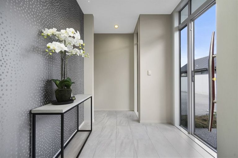 Photo of property in 12 The Rocks, Flagstaff, Hamilton, 3210